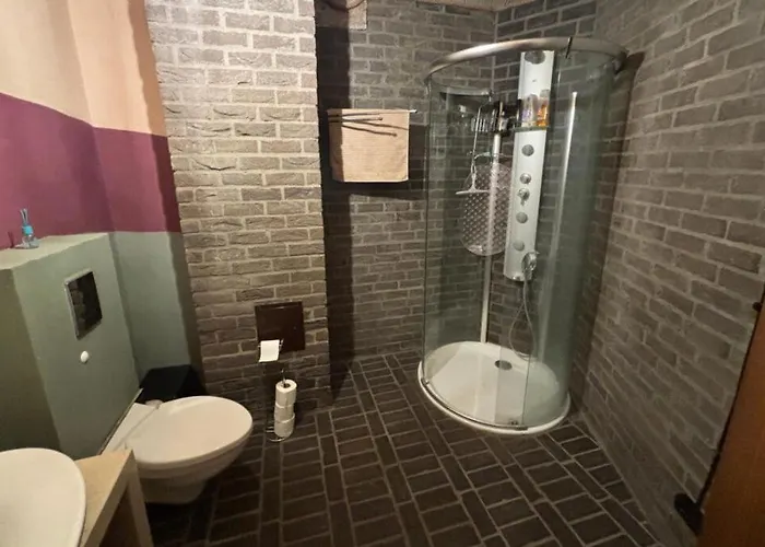 Zloty Klon Bauernhof